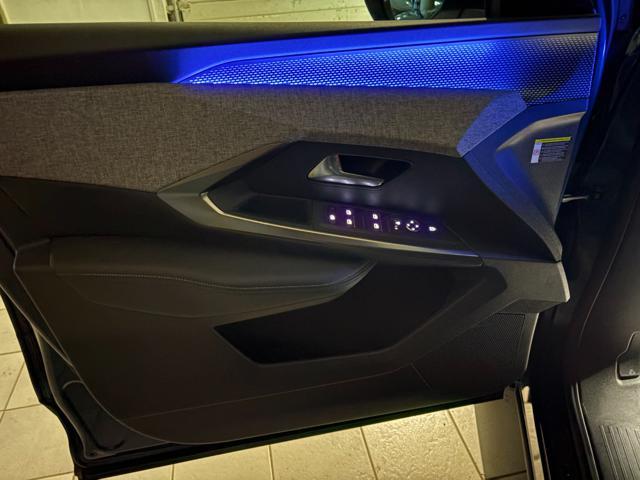 PEUGEOT 3008 Hybrid 136 e-DCS6 GT