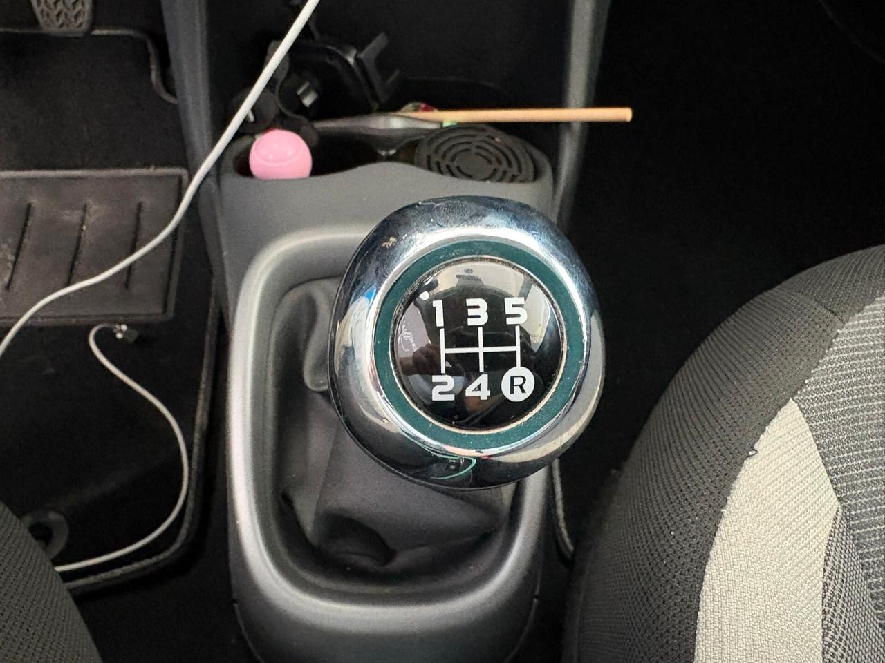 Toyota Aygo Connect 1.0 VVT-i 72 CV 5 porte x-play