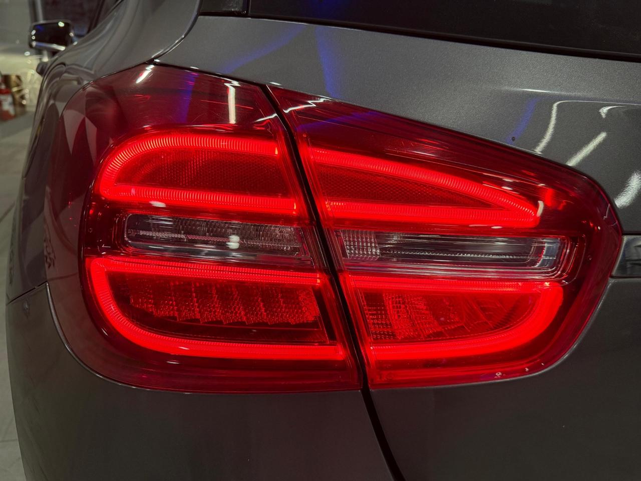 Mercedes-benz GLA 200 d Sport-2015