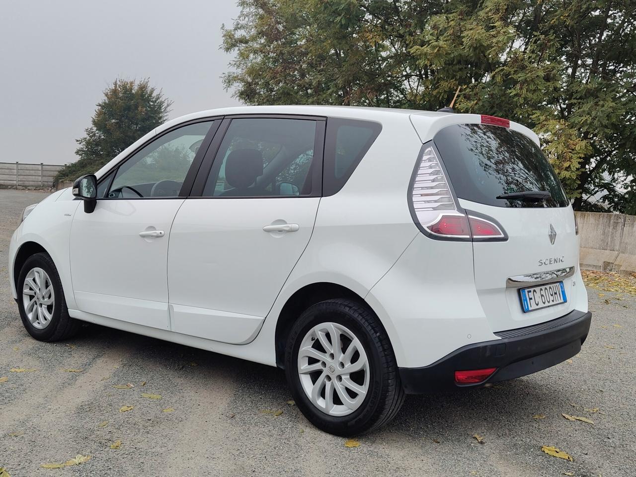 Renault Scenic Scénic XMod dCi 95 CV Start&Stop Energy Limited