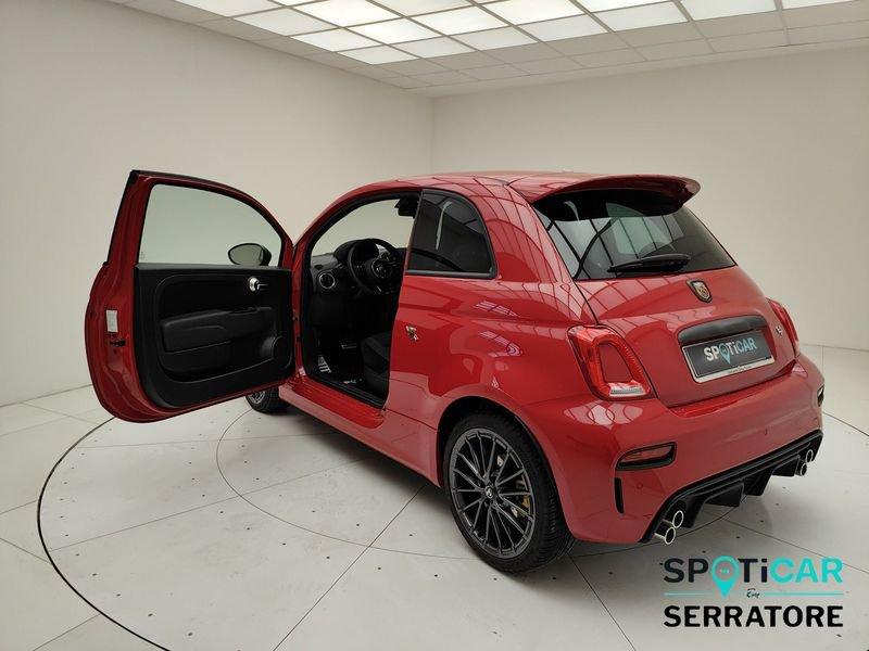 Abarth 695 1.4 t-jet 180cv auto
