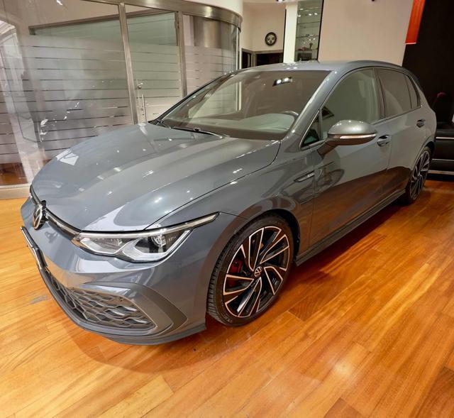 VOLKSWAGEN Golf 2.0 TDI DSG GTD