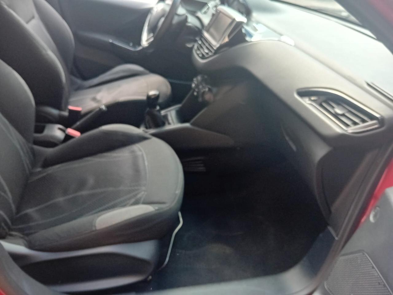 Peugeot 208 1.4 HDi 68 CV 5 porte Active