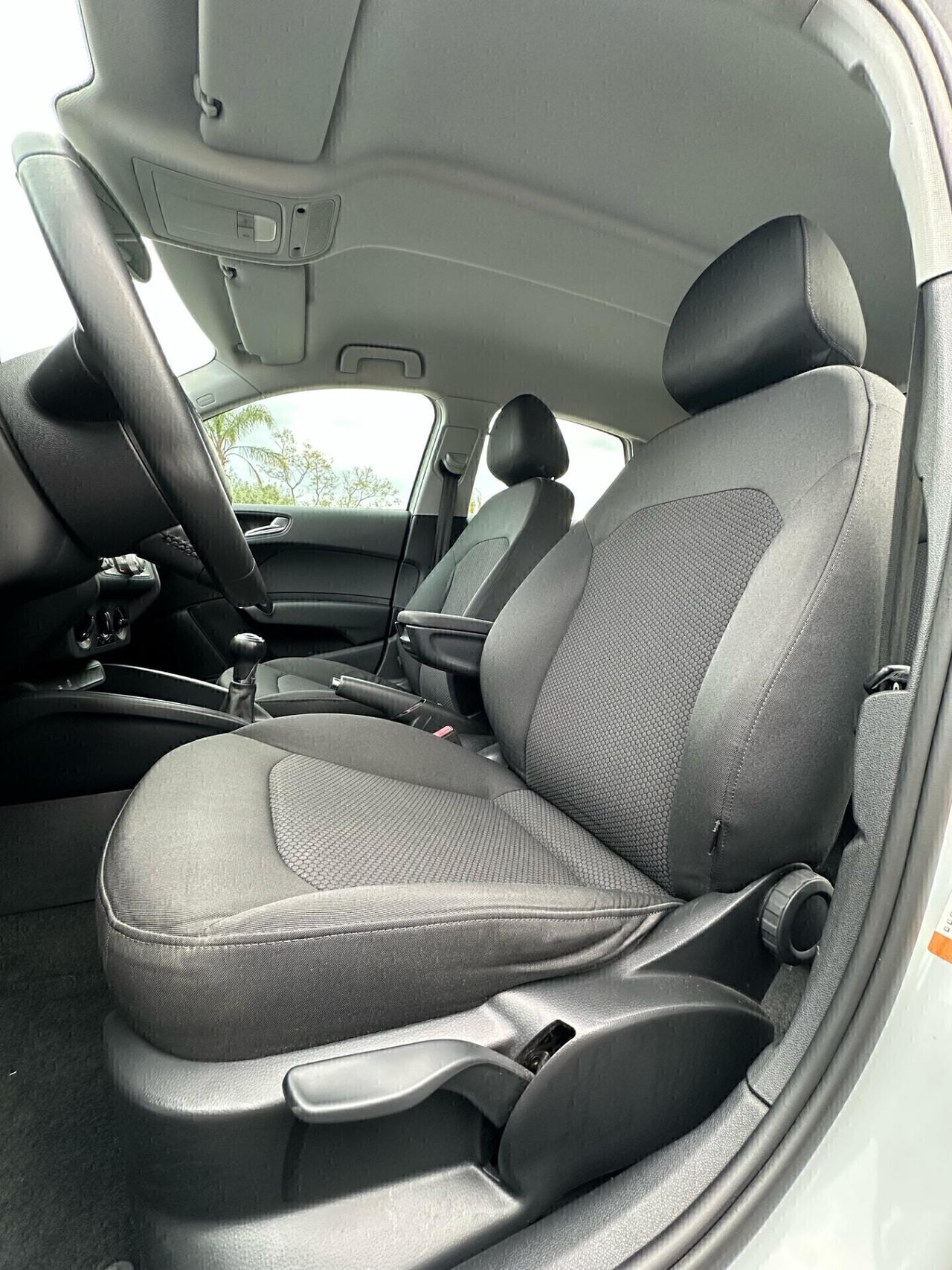 Audi A1 1.6 TDI 90CV S-LINE