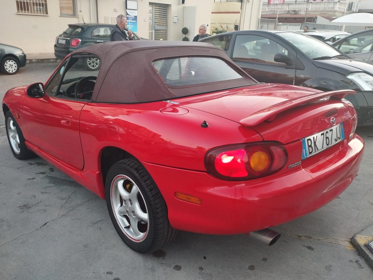 Mazda MX-5 1.6i 16V cat