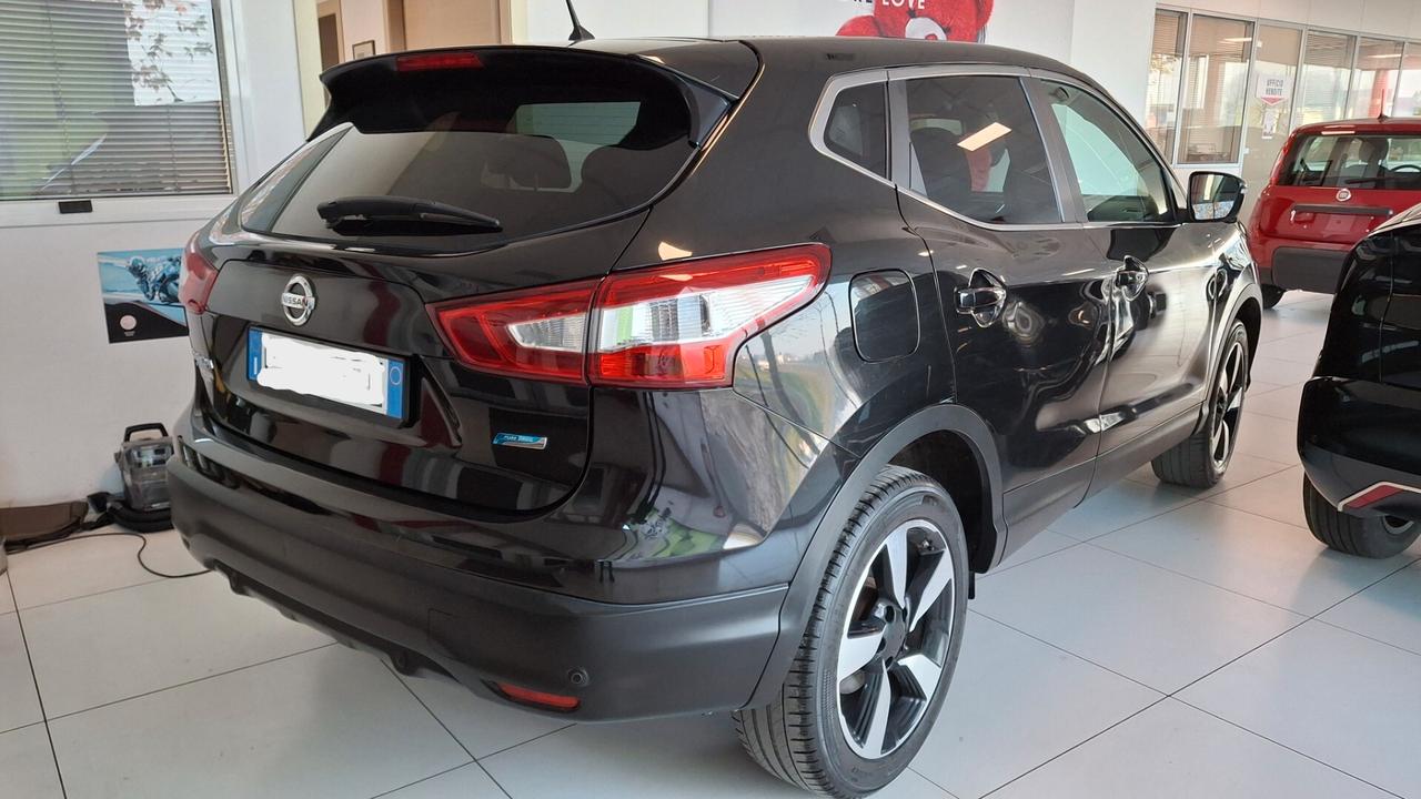Nissan Qashqai 1.5 dCi N-Connecta