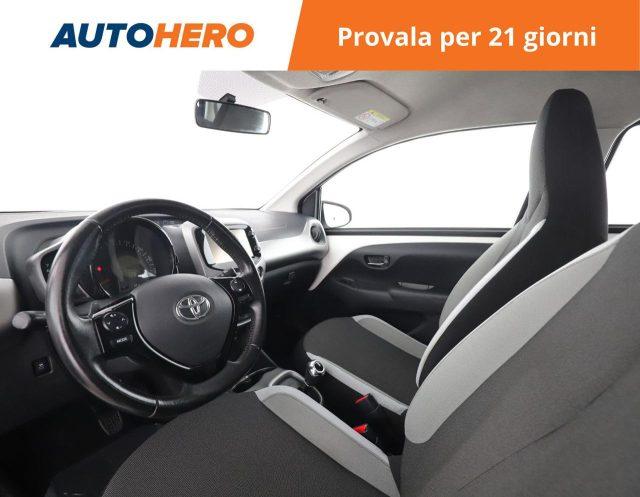 TOYOTA Aygo 1.0 VVT-i 69 CV 5 porte x-cool MMT