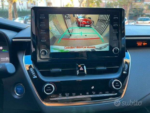Toyota Corolla Touring Sports 1.8 Hybrid Business