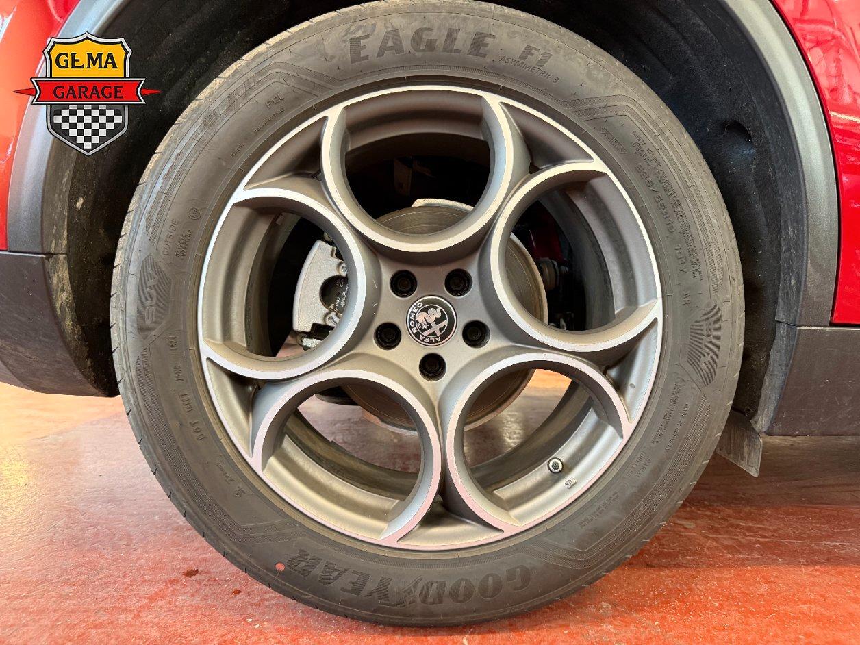 Alfa Romeo Stelvio 2.2 t Sprint rwd 160cv auto
