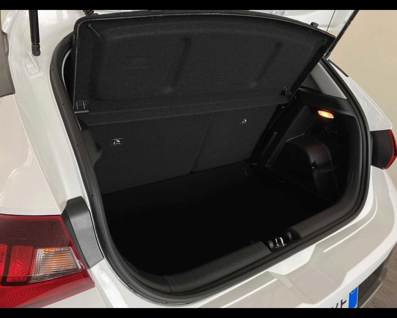 HYUNDAI I20 1.0 CONNECTLINE