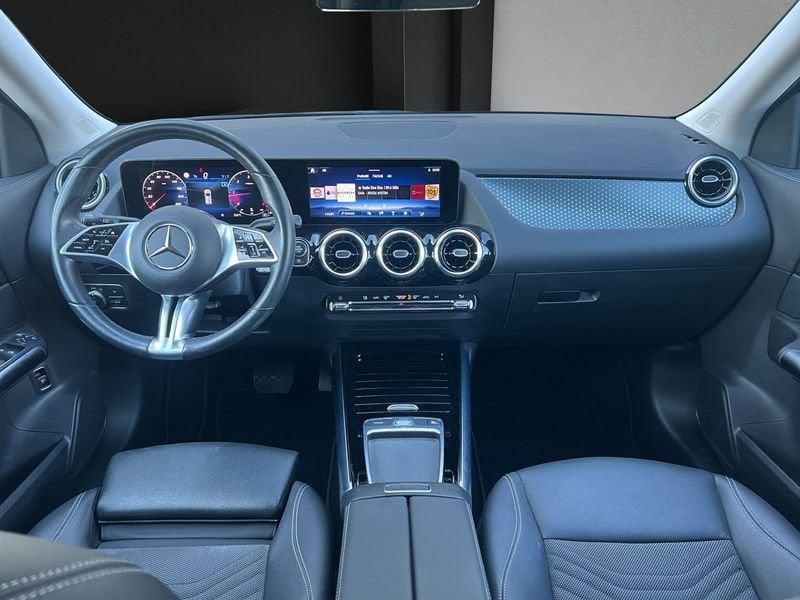 Mercedes-Benz GLA GLA 180 d Progressive Advanced auto