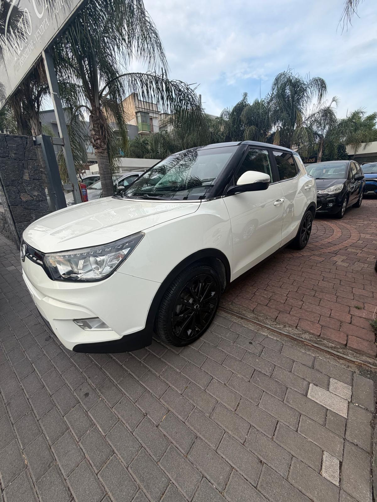 Ssangyong Tivoli 1.6d 2WD Be Visual Hot Aebs PREZZO 5500