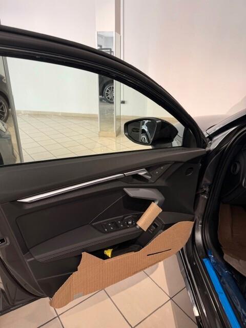 Audi A3 Sportback Black-line 35 2.0 tdi s-tronic
