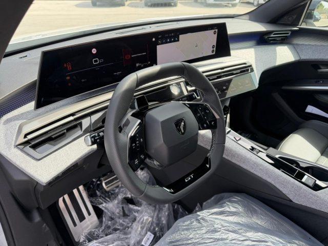 PEUGEOT 3008 Hybrid 145 e-DCS6 GT