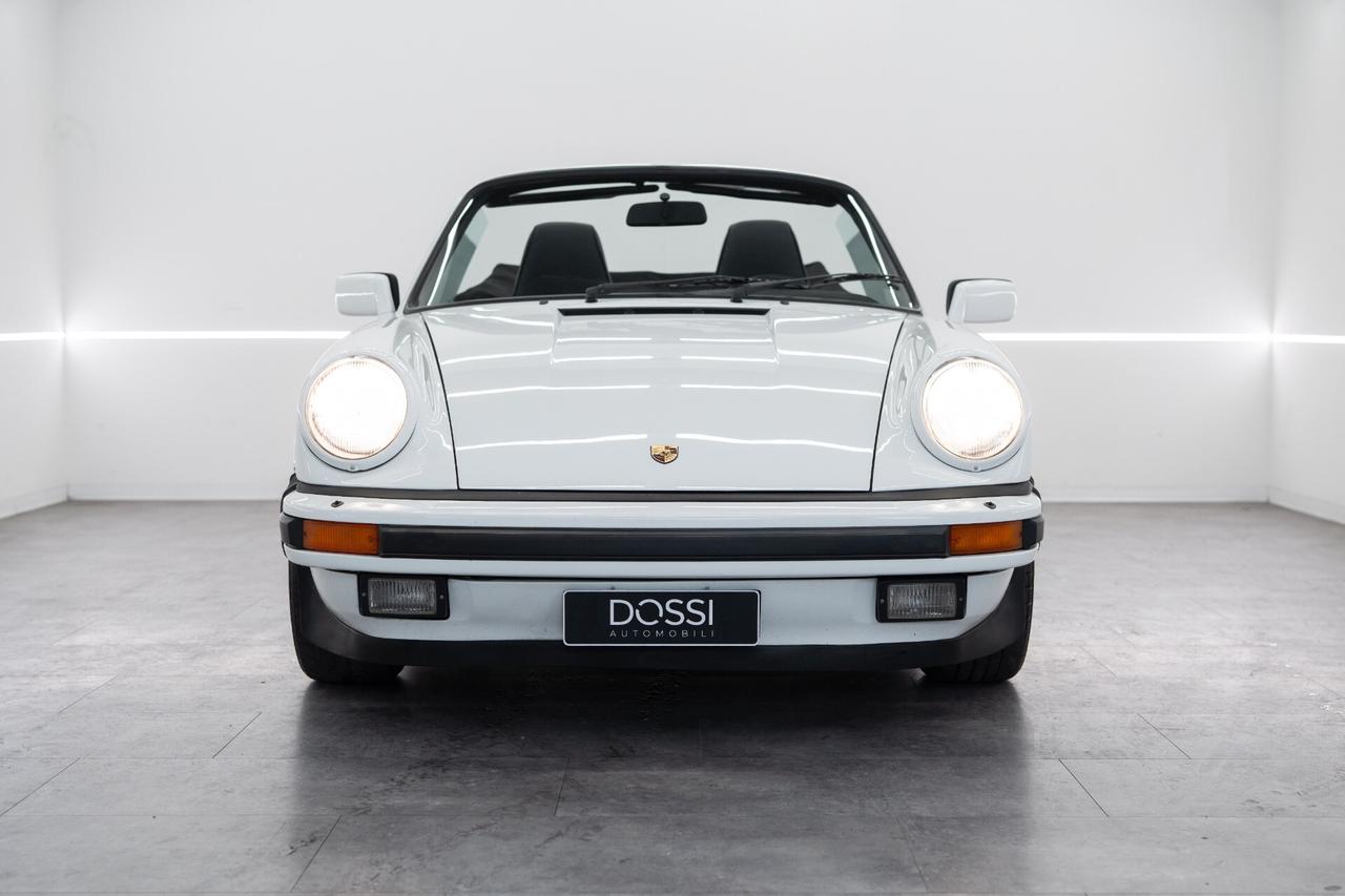 Porsche 911 Carrera 3.2 Cabriolet