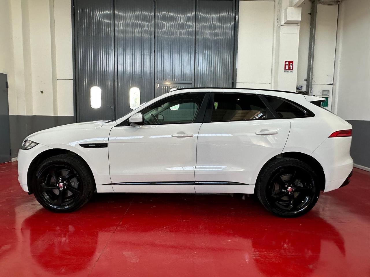 Jaguar F-Pace 2.0 D 180 CV AWD aut. R-Sport