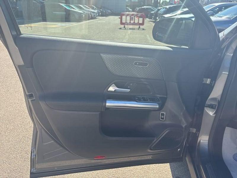Mercedes-Benz EQA 300 4Matic Progressive Advanced