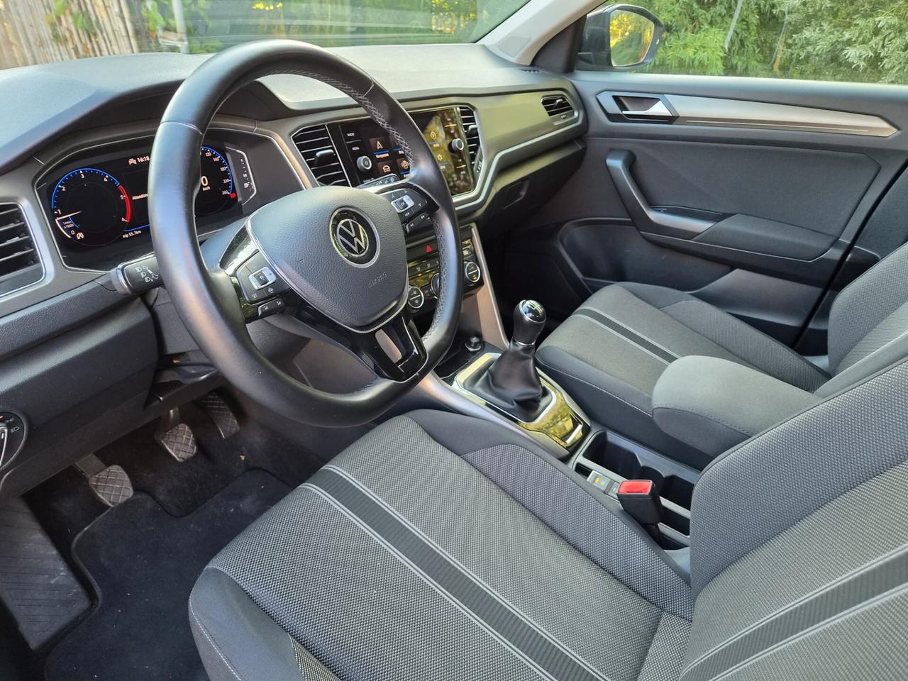 Volkswagen T-Roc style 1.6 TDI 116cv
