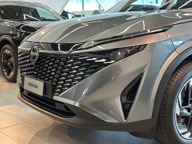 Nissan Qashqai MHEV 140 CV N-Connecta