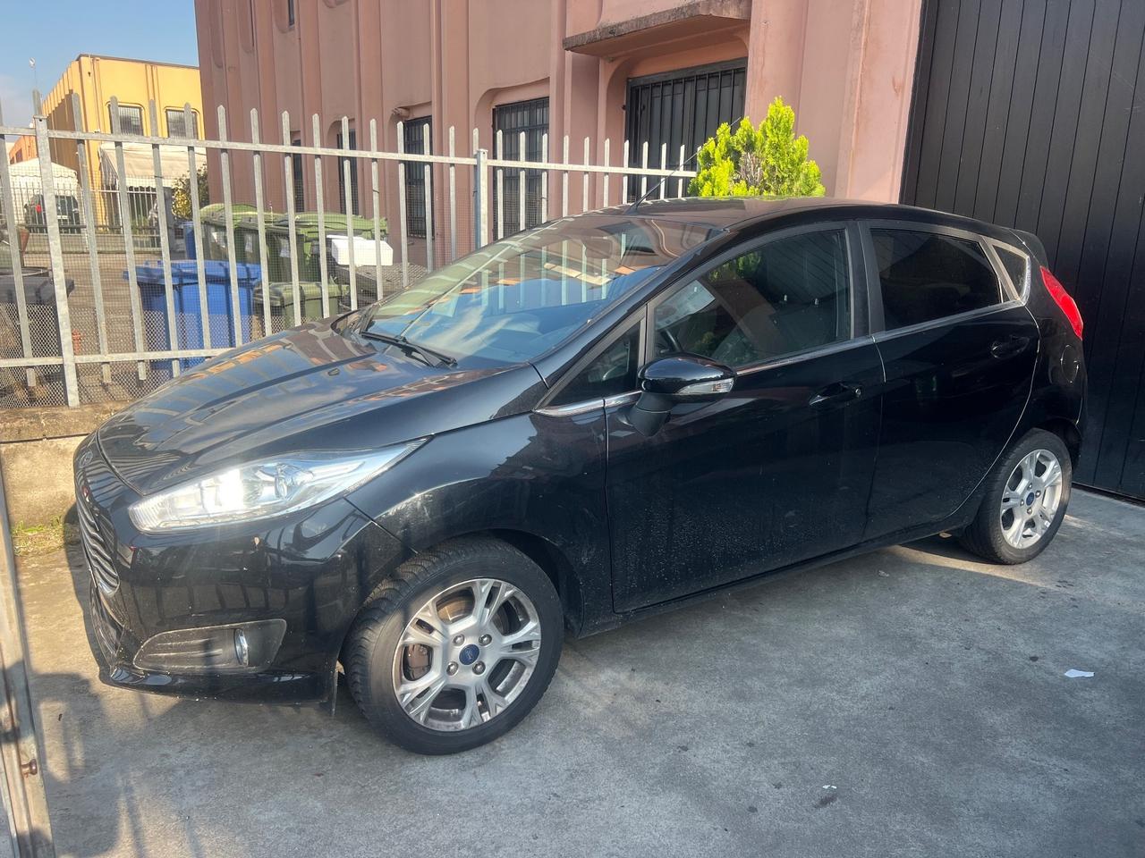 Ford Fiesta 1.2 82 CV 5 porte Titanium