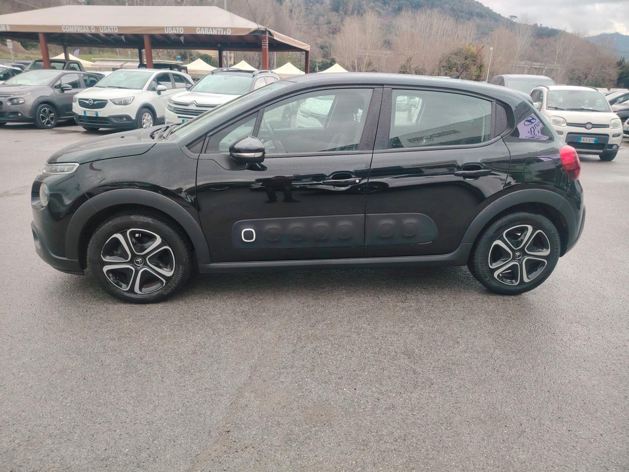Citroen C3 PureTech 82 Shine - NEOPATENTATI