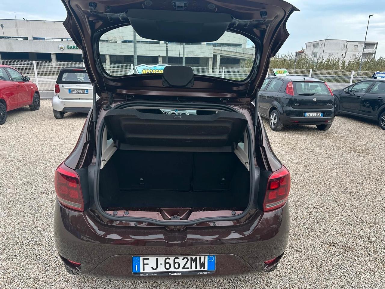 Dacia Sandero 1.0 SCe 12V 75CV Lauréate