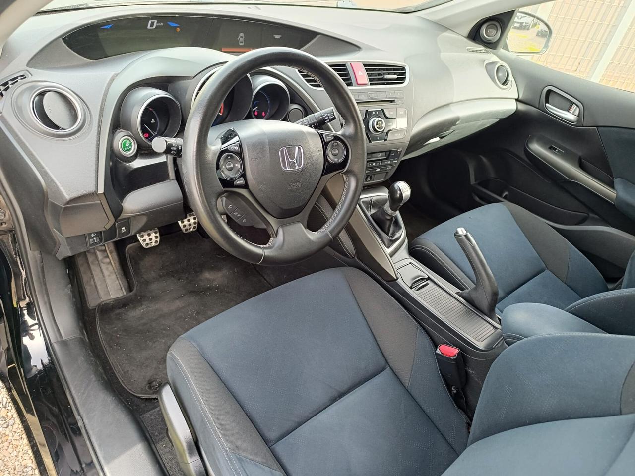 Honda Civic 1.4 i-VTEC Elegance