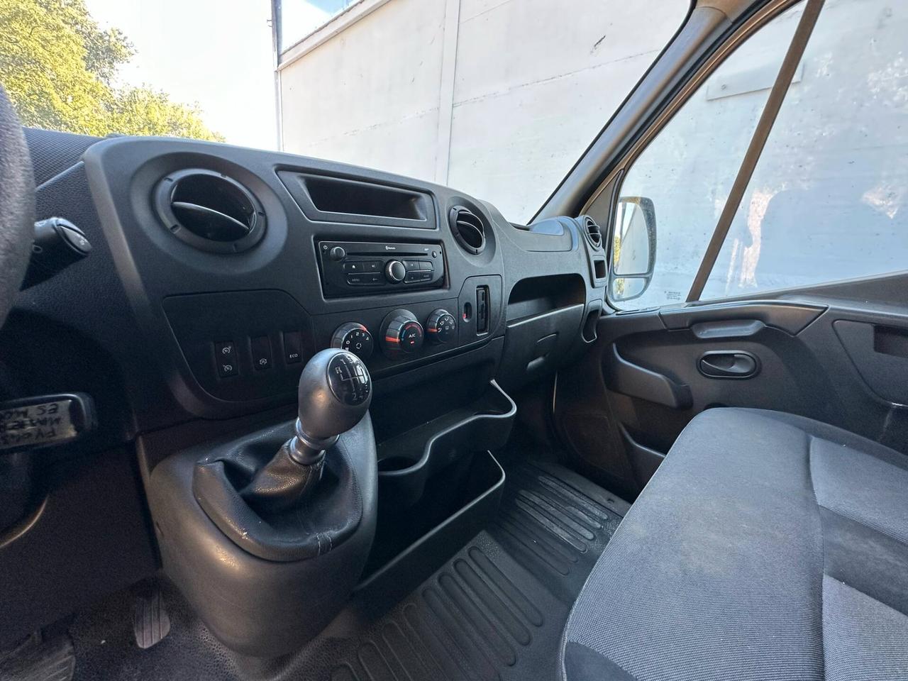 Renault Master T35 2.3 dCi/145 PL Cabinato Twin Turbo S&S