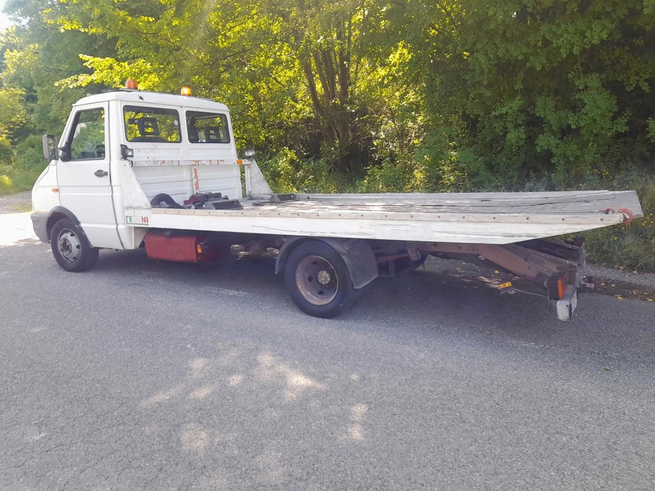 Iveco Daily CARROATTREZZI PATENTE B