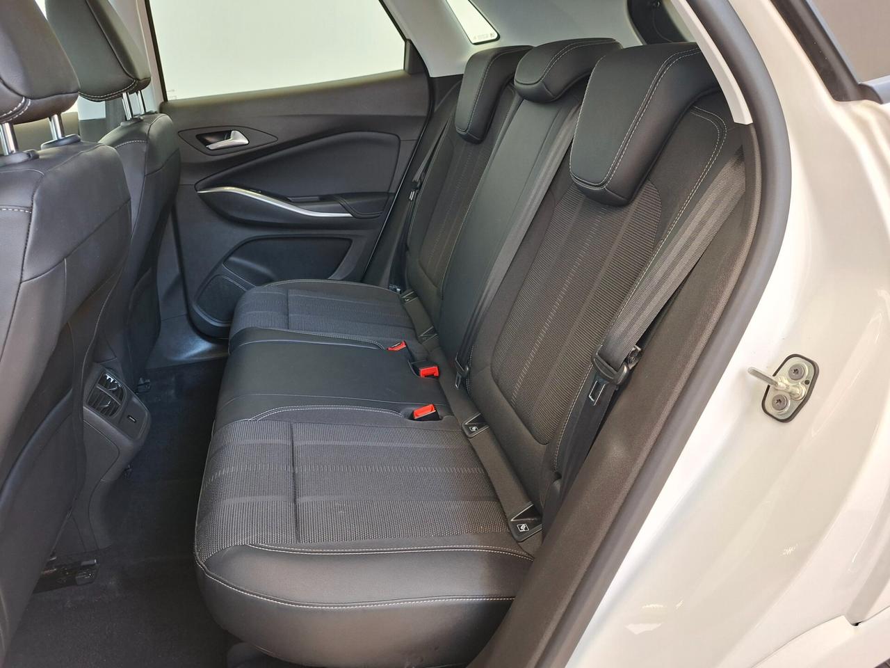 Opel Grandland 1.5 diesel Ecotec aut. Business Elegance