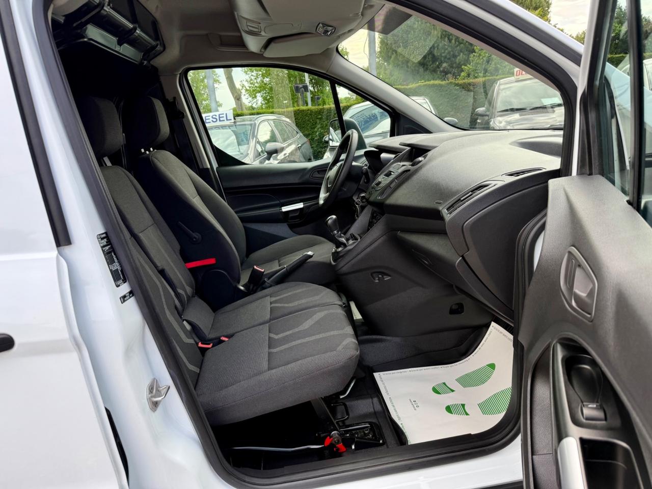Ford Transit Connect 1.5 TDCi Ok NEOPATENTATI