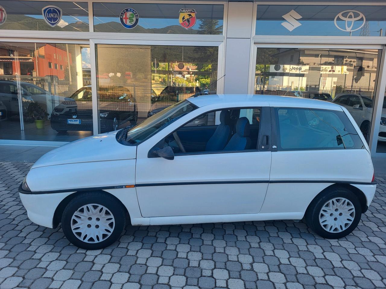 Lancia Y 1.2i cat Elefantino Blu SERVOSTERZO