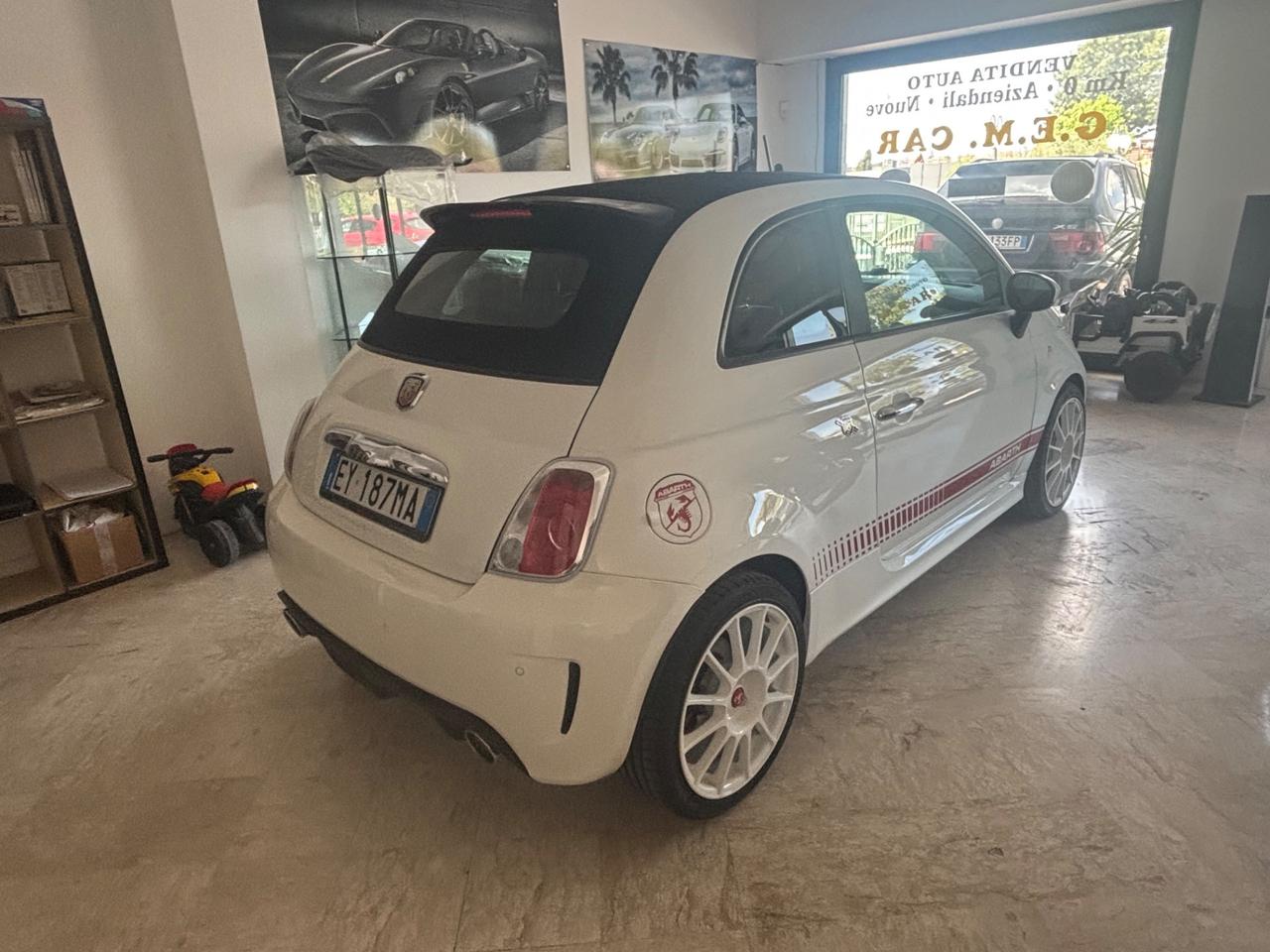 Abarth 500 C 1.4 Turbo T-Jet Custom