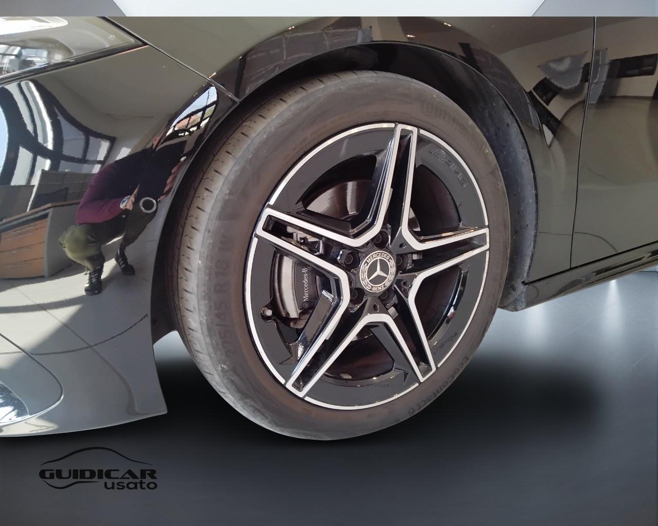 Mercedes-Benz Classe A - W177 2023 - A 180 d AMG Line Advanced Plus auto