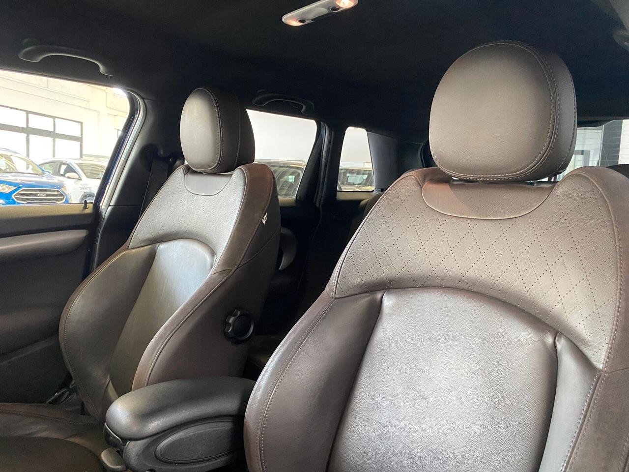 Mini Cooper 1.5Diesel HYPE Navi/Pelle/Xenon/C.Auto