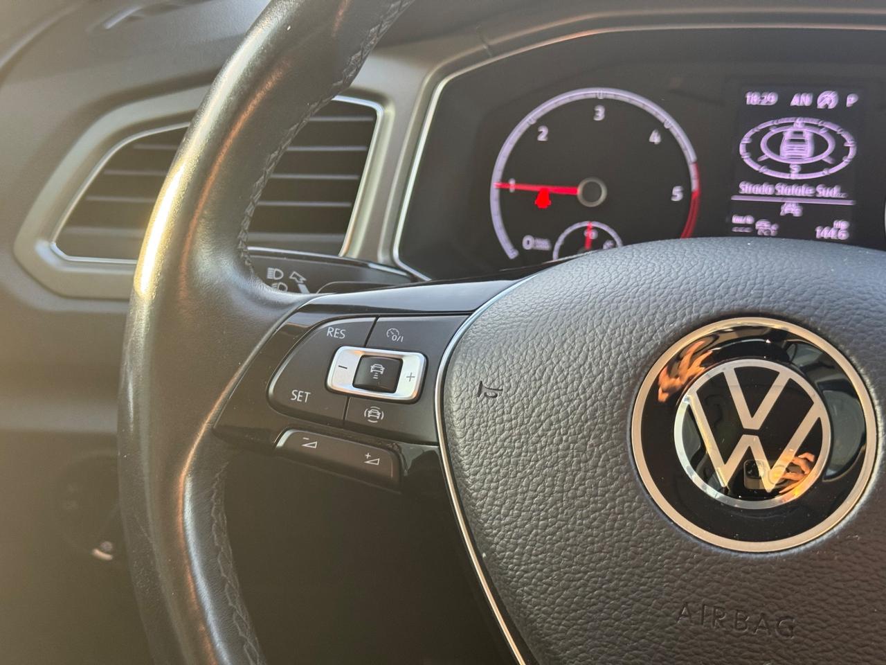 Volkswagen T-Roc 2.0 TDI SCR 150 CV DSG Business BlueMotion Technology