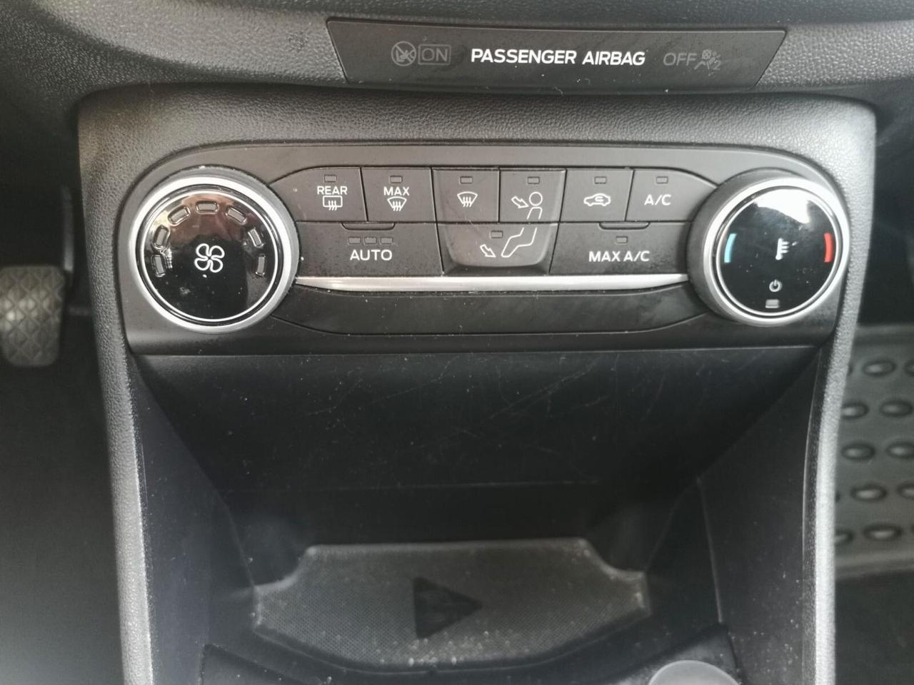 Ford Fiesta 1.1 75 CV GPL 5 porte Titanium