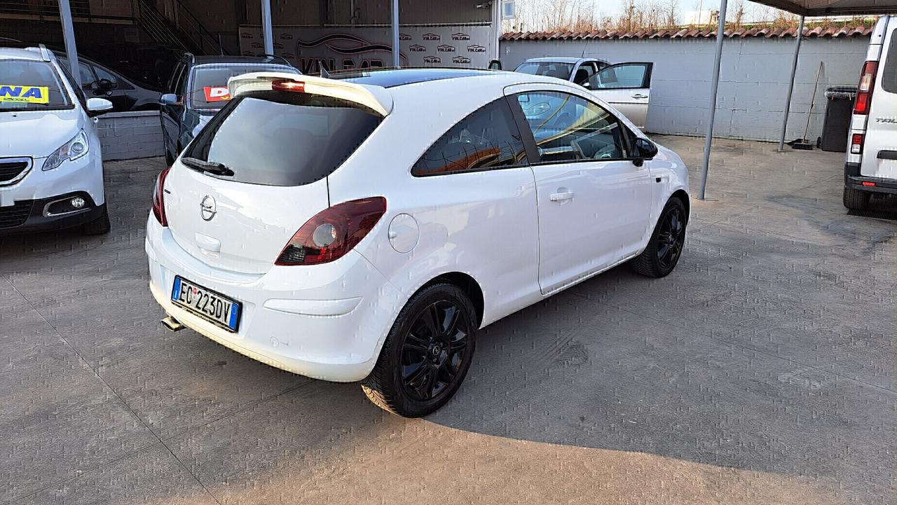 Opel Corsa 1.2 Benzina 3 Porte B-Color