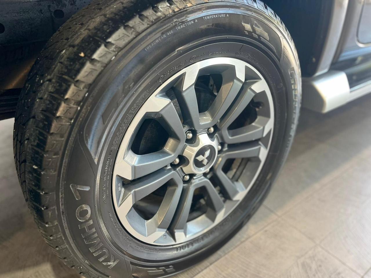 MITSUBISHI L200 2.3 D Double Cab 4x4 *2021* *UNICOPRO* *FULL*