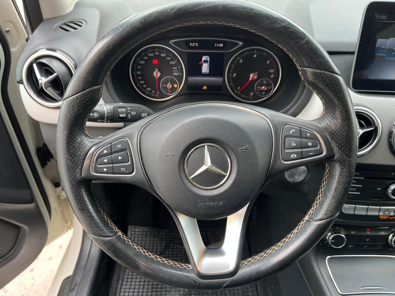 Mercedes-benz Classe B 180 d Sport AMG