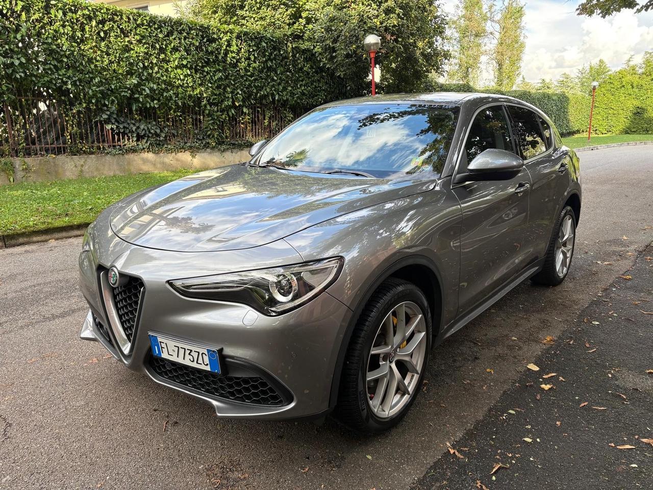 Alfa Romeo Stelvio 2.0 Turbo 280 CV AT8 Q4 Super