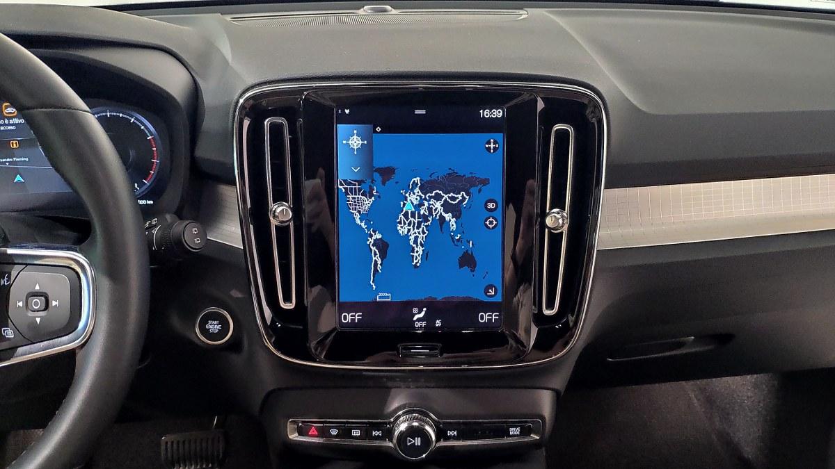 VOLVO Xc40 T2 Automatico Core N-1