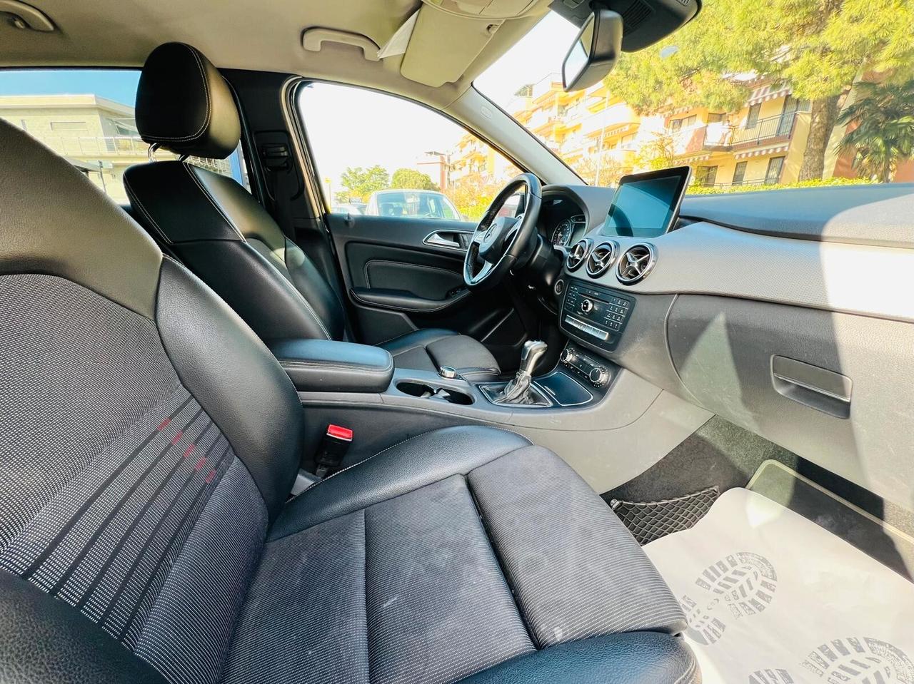 Mercedes-benz B 150 160 d Premium