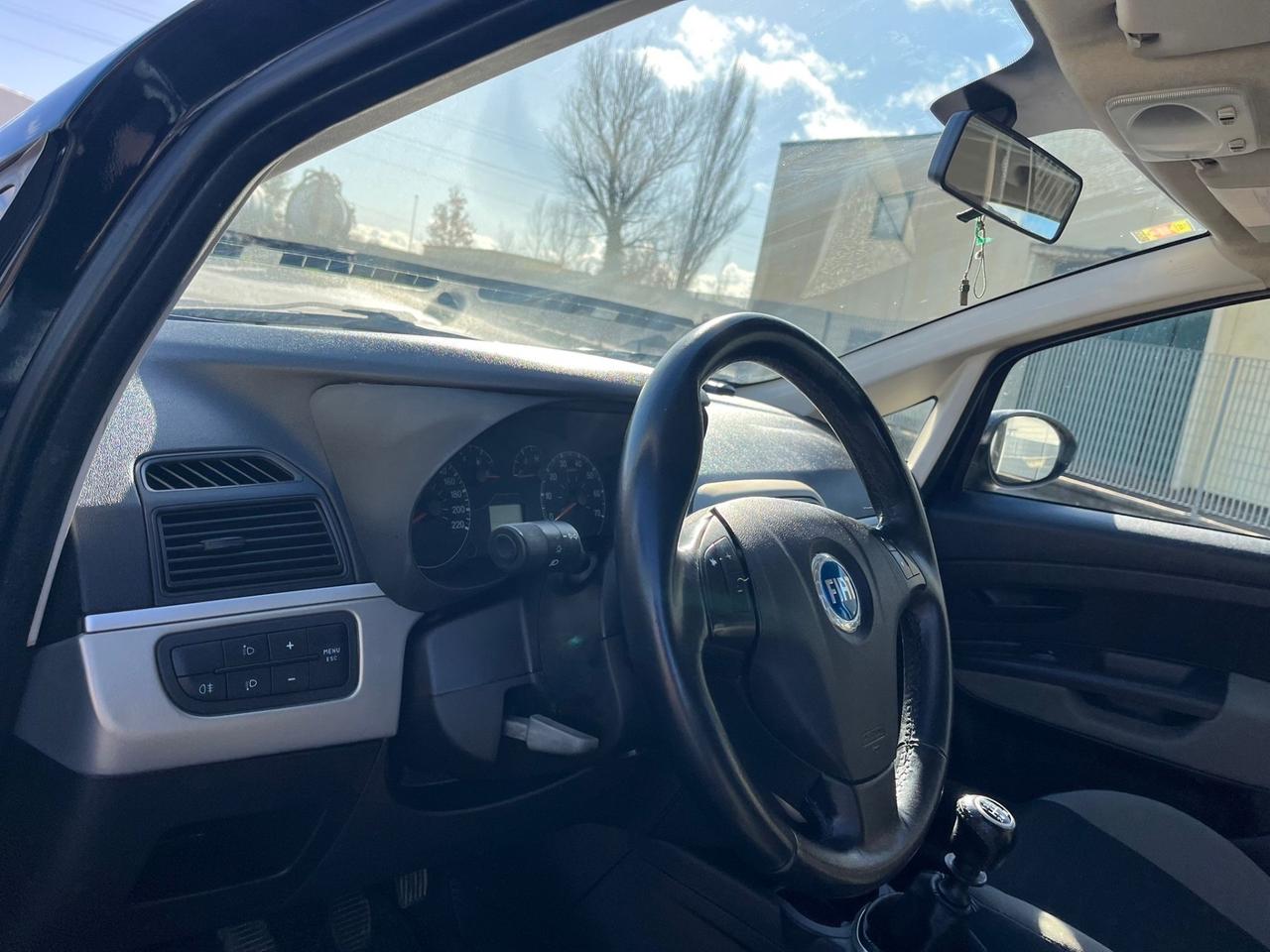 Fiat Grande Punto 1.2 5p 93000 km