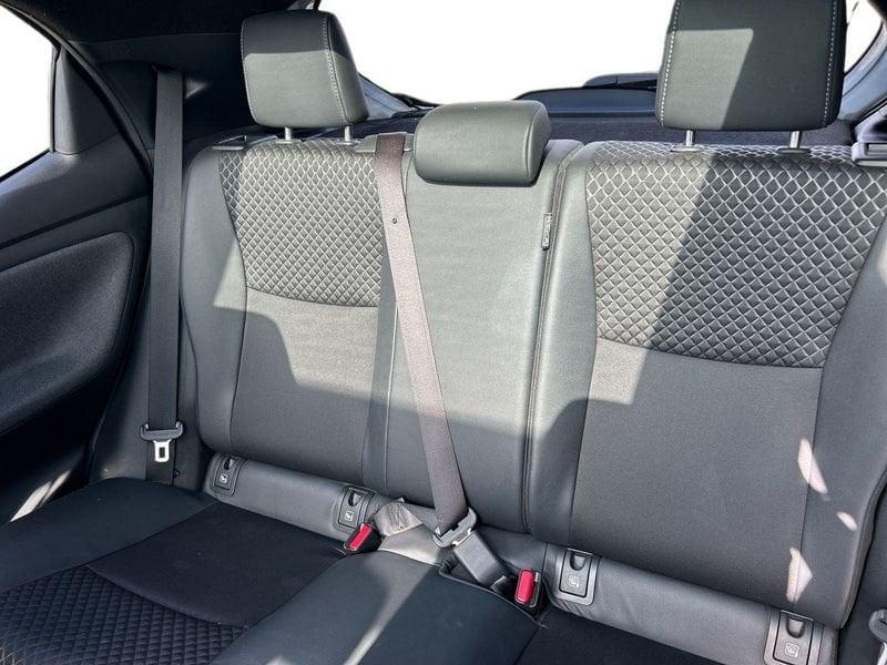Toyota Yaris Yaris 1.5h Lounge