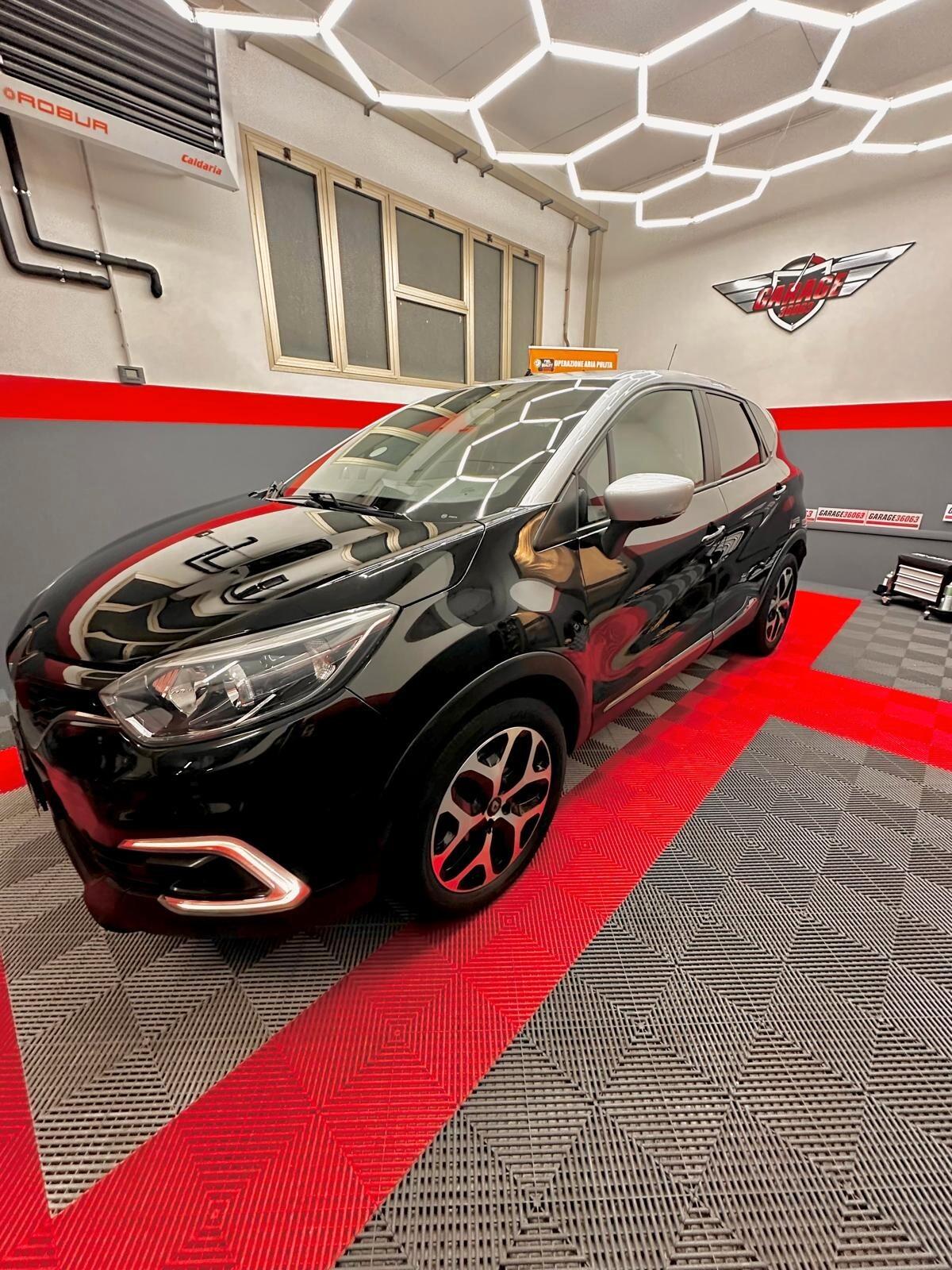 Renault Captur business