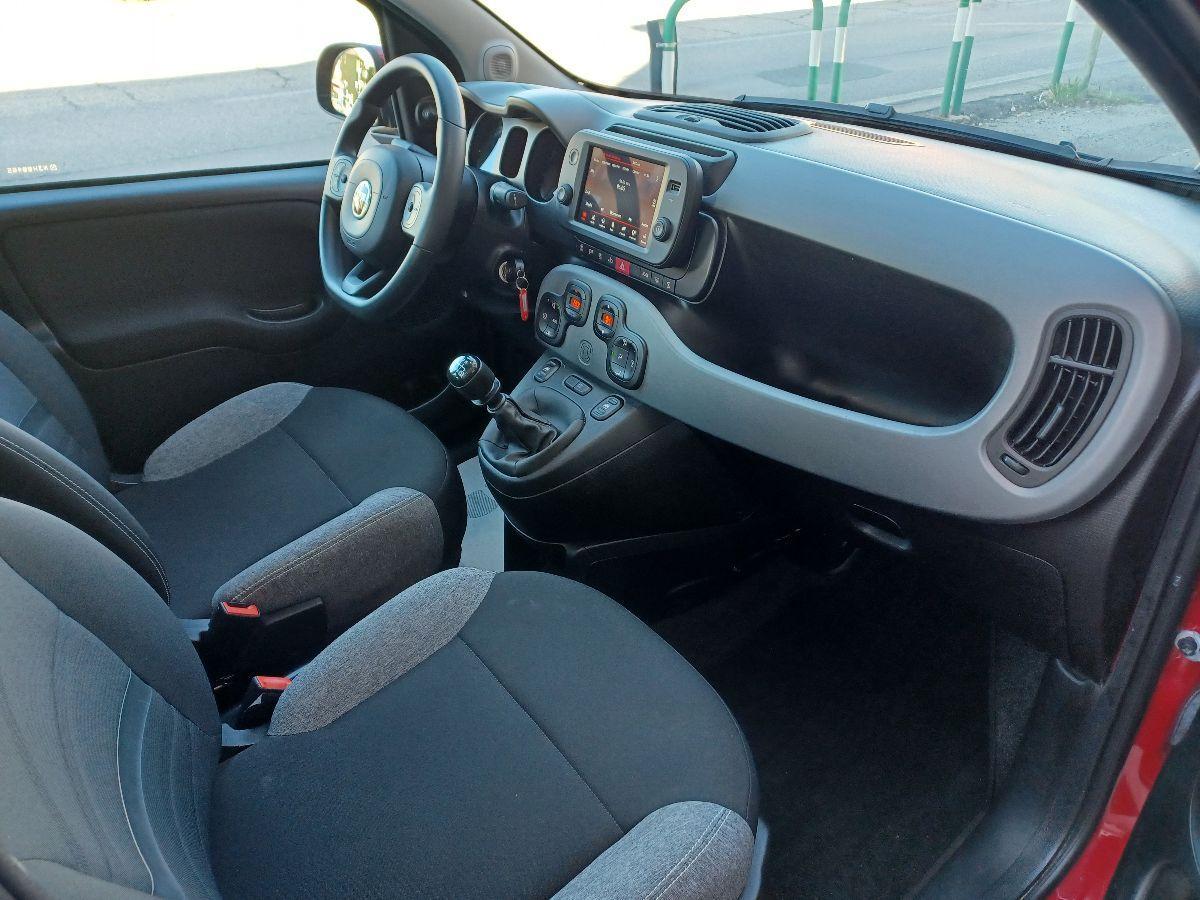 FIAT - Panda - 1.0 FireFly S&S Hybrid City Cross