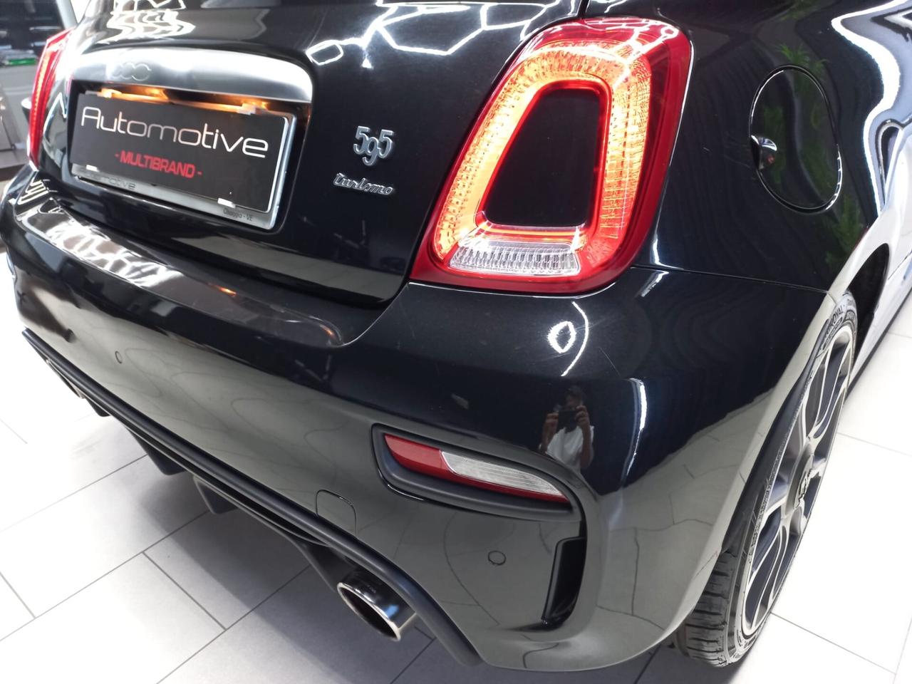 Abarth 595 1.4 Turbo T-Jet 165 CV