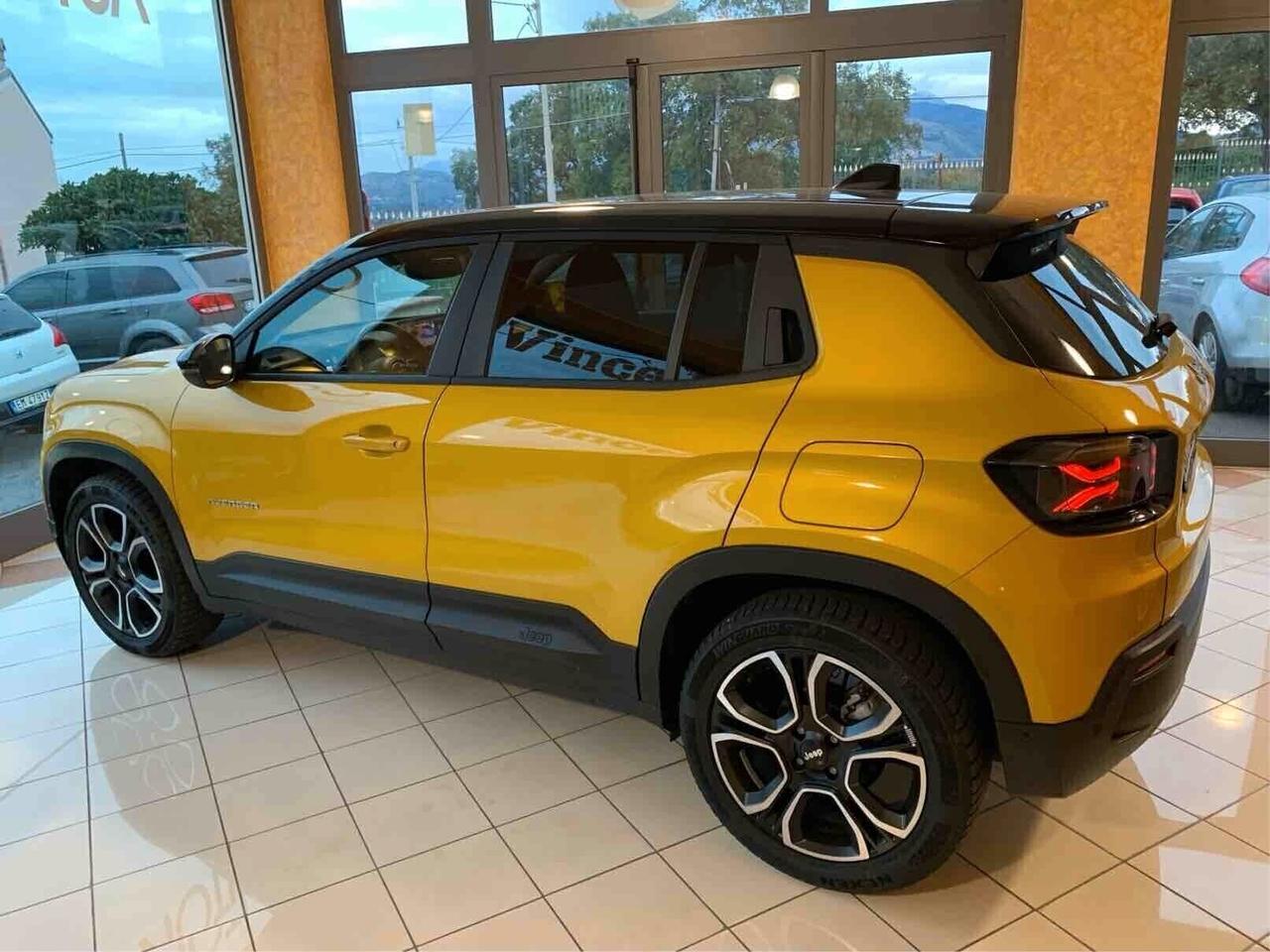 Jeep Avenger 1.2 Turbo 100 CV Summit