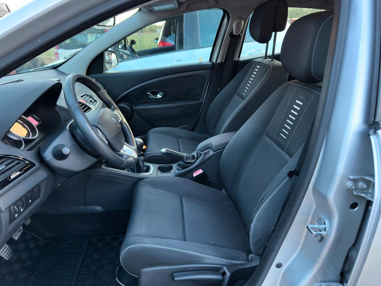 Renault Megane Mégane 1.5 dCi 110CV Attractive